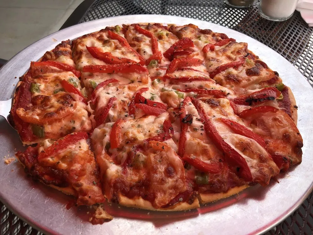 Veggie Pizza with Red Peppers